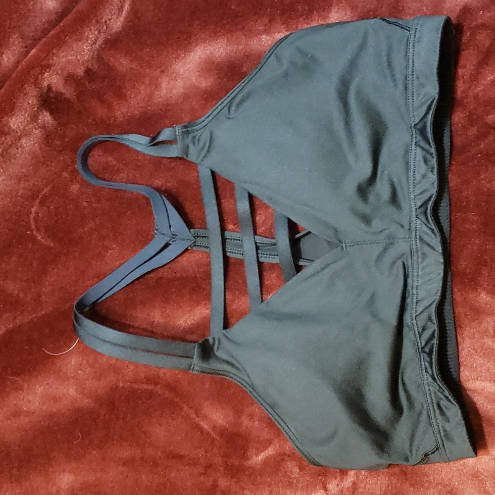 Victoria Sport Sports Bra
